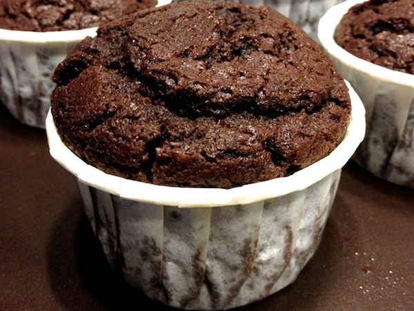 Chocolate custard muffins à la une